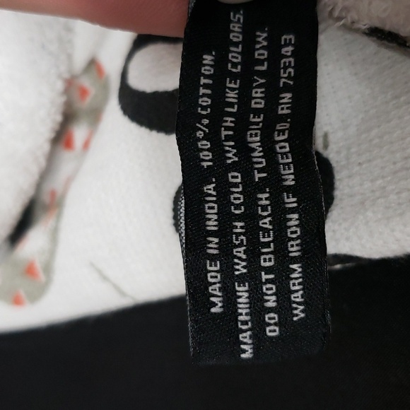 Tahari Boo! With Pumpkins, Truck and Spiders Kitchen Towel Set - Picture 6 of 6